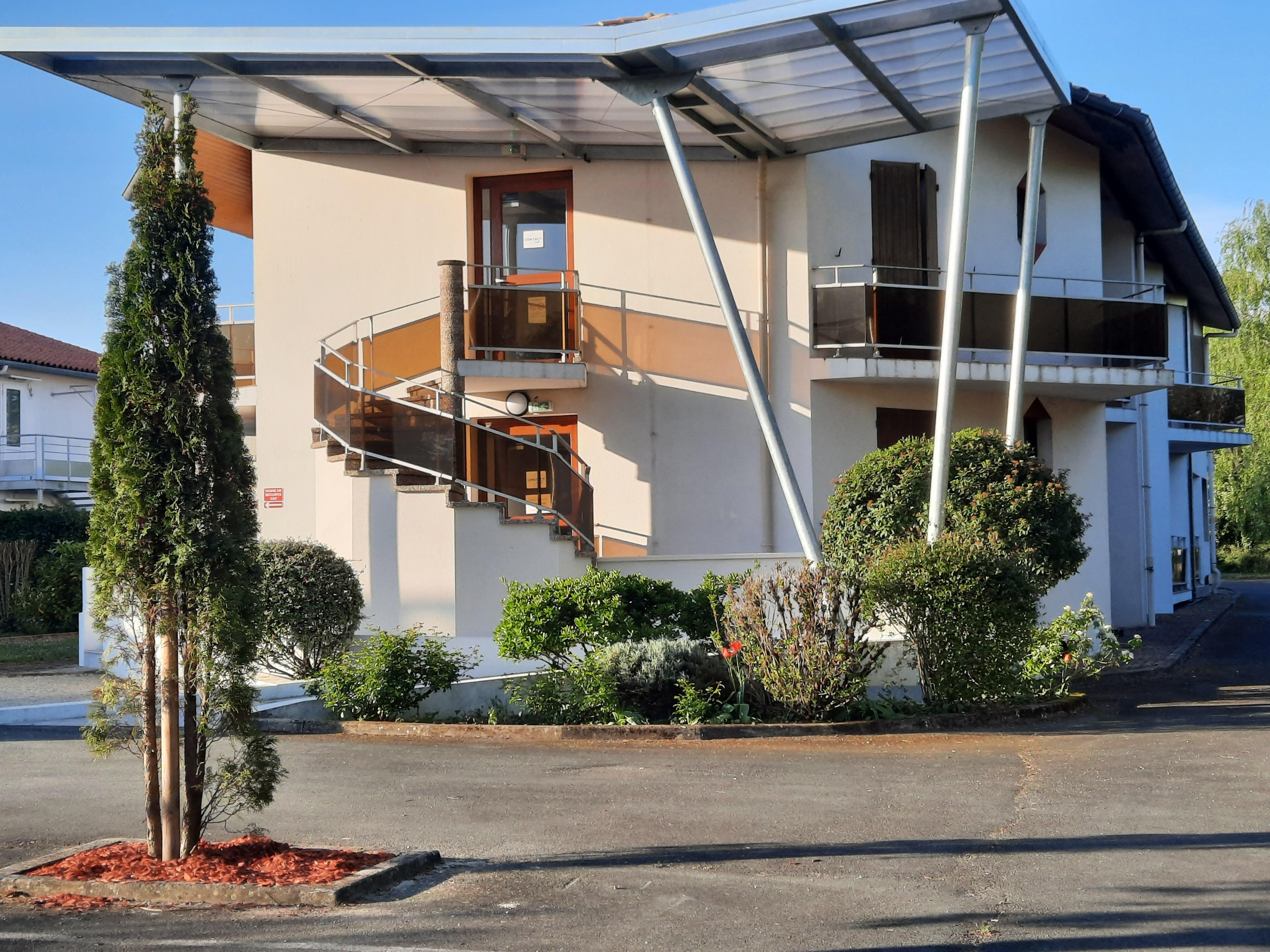 Sure Hotel By Best Western Saintes Zewnętrze zdjęcie