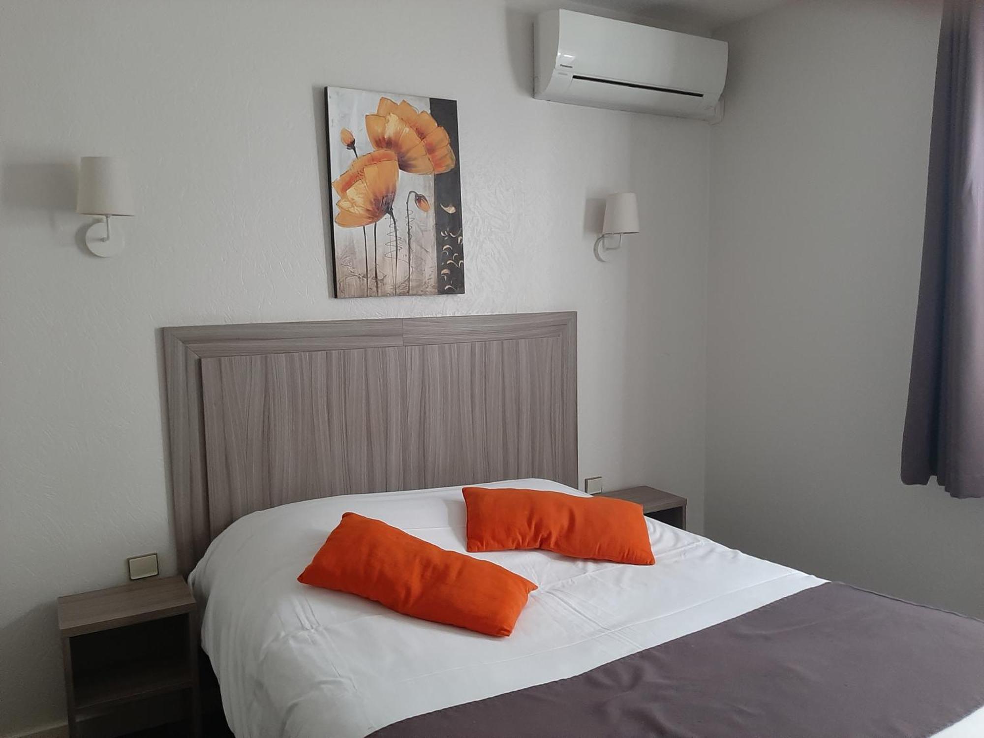Sure Hotel By Best Western Saintes Zewnętrze zdjęcie
