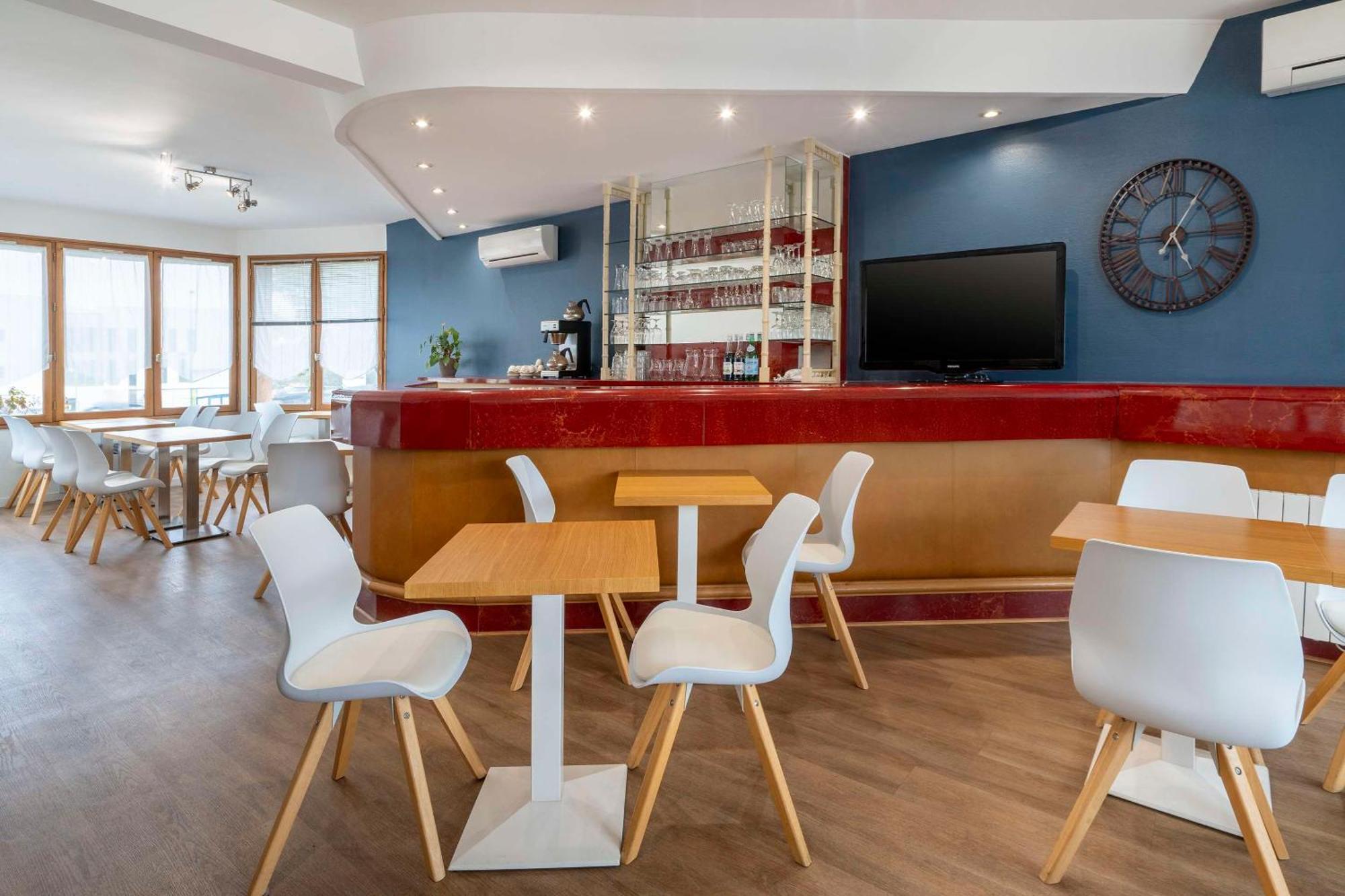 Sure Hotel By Best Western Saintes Zewnętrze zdjęcie